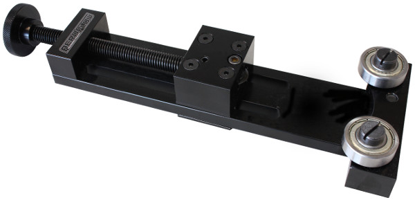 Aeroflow Universal Oil Filter Cutter To Clean Cut & Inspect Filter