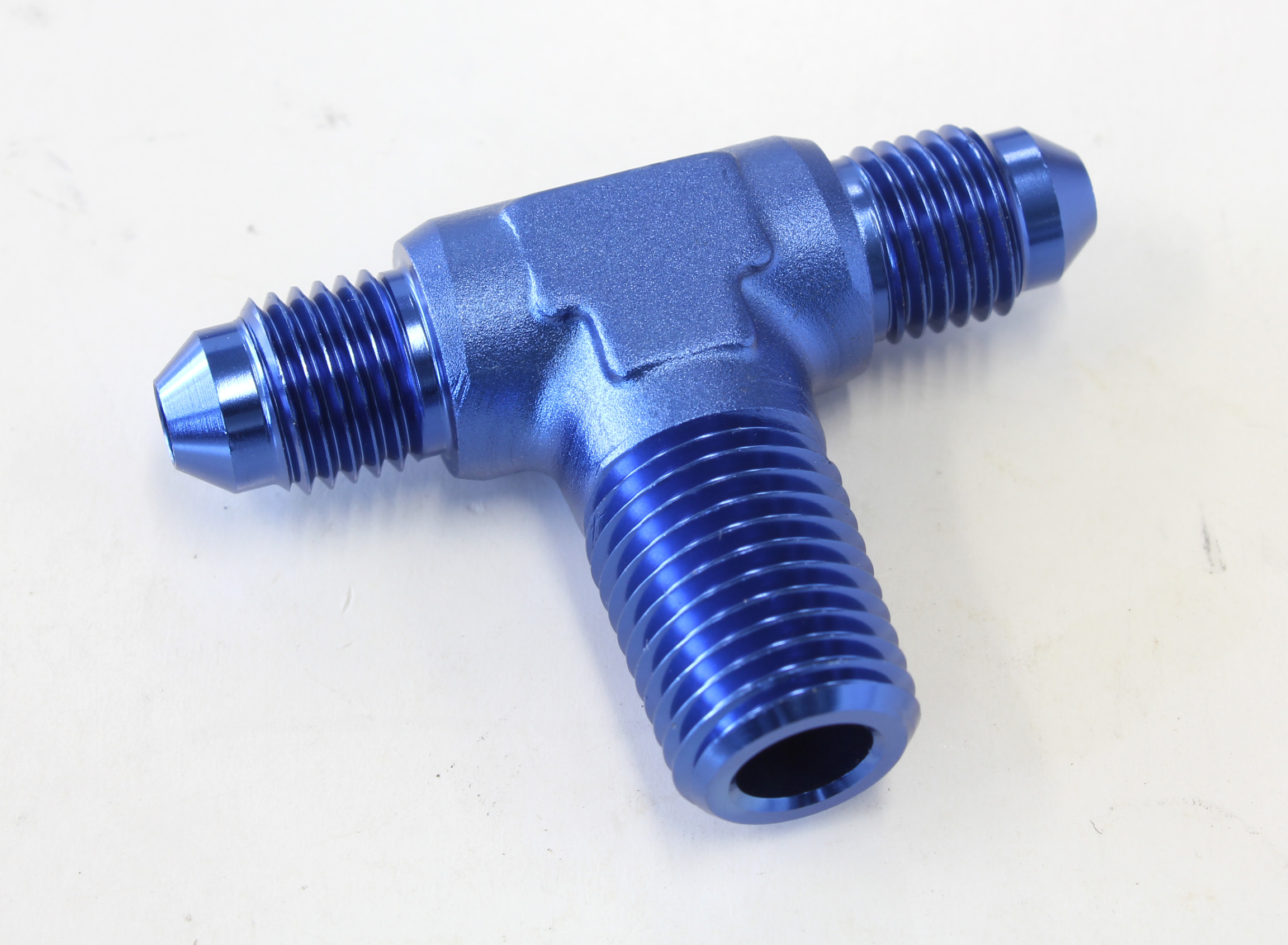 AEROFLOW TEE -4AN WITH 1/4" NPT ON SIDEBLUE AN TEE WITH NPT ON SIDE
